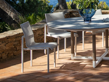 BASTINGAGE - Stackable aluminium garden chair by Les Jardins® - view 2